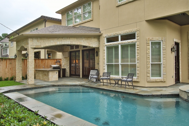 Bellaire patio and pool