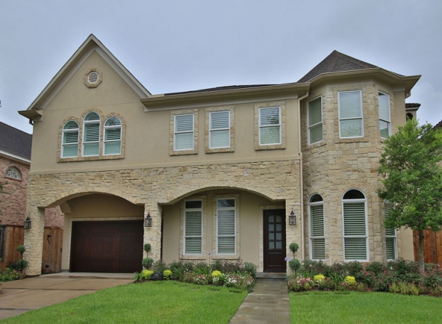 Exterior stucco and stone Bellaire